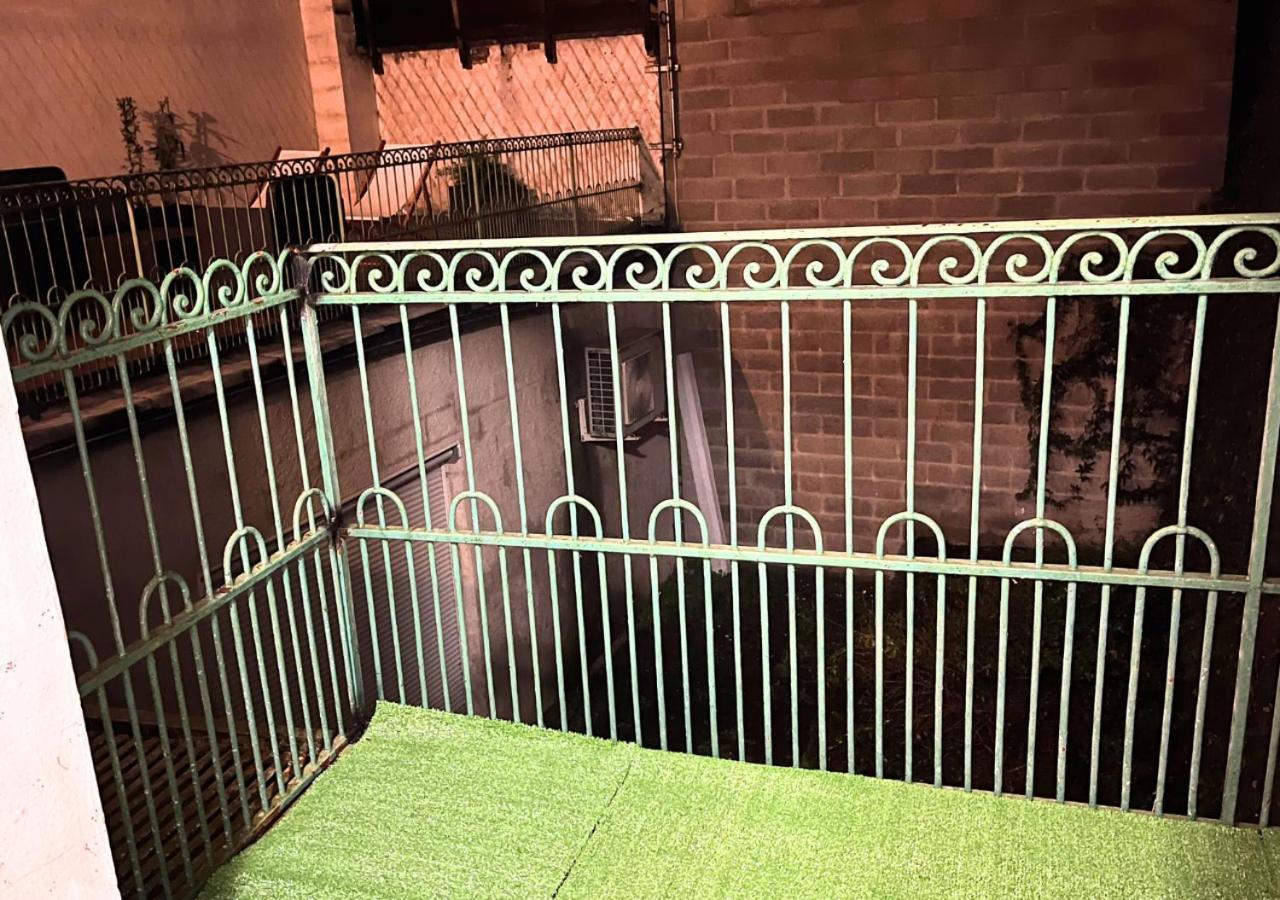 Le Charme D'Antan - Terrasse - Balcon - Hypercentre Evreuxアパートメント エクステリア 写真